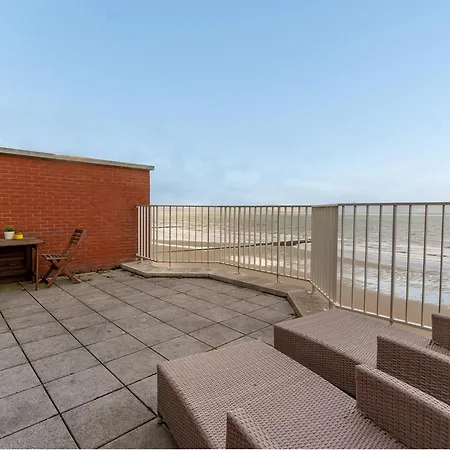 10 Hoog Aan Zee Appartement Middelkerke